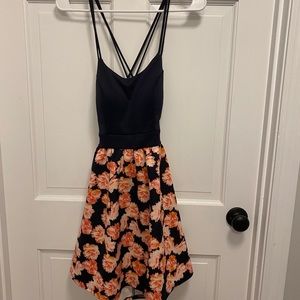 CHARLOTTE RUSSE XS spring dress